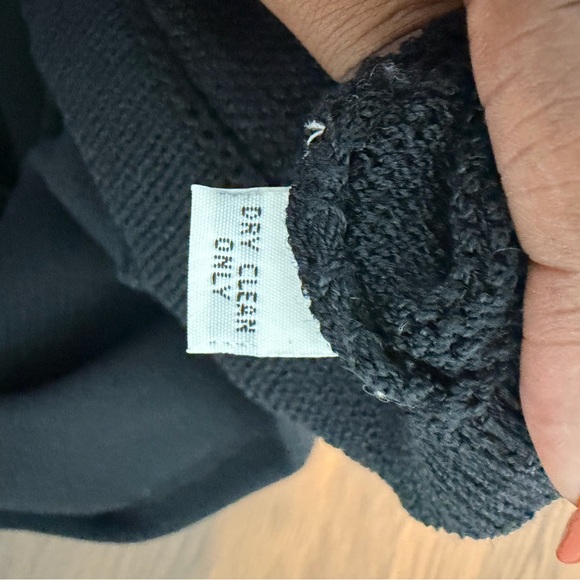 St. John Vintage Knit Black Button-Down Dress Midi Skirt Sz 6 - Picture 5 of 7